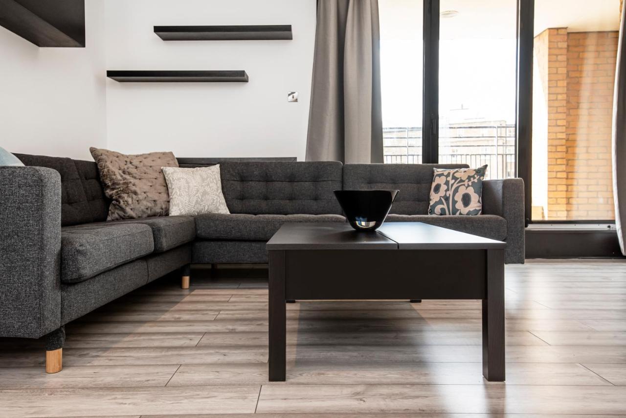 Large And Central 2 Bed Londyn Zewnętrze zdjęcie