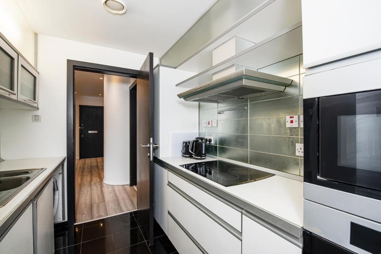 Large And Central 2 Bed Londyn Zewnętrze zdjęcie