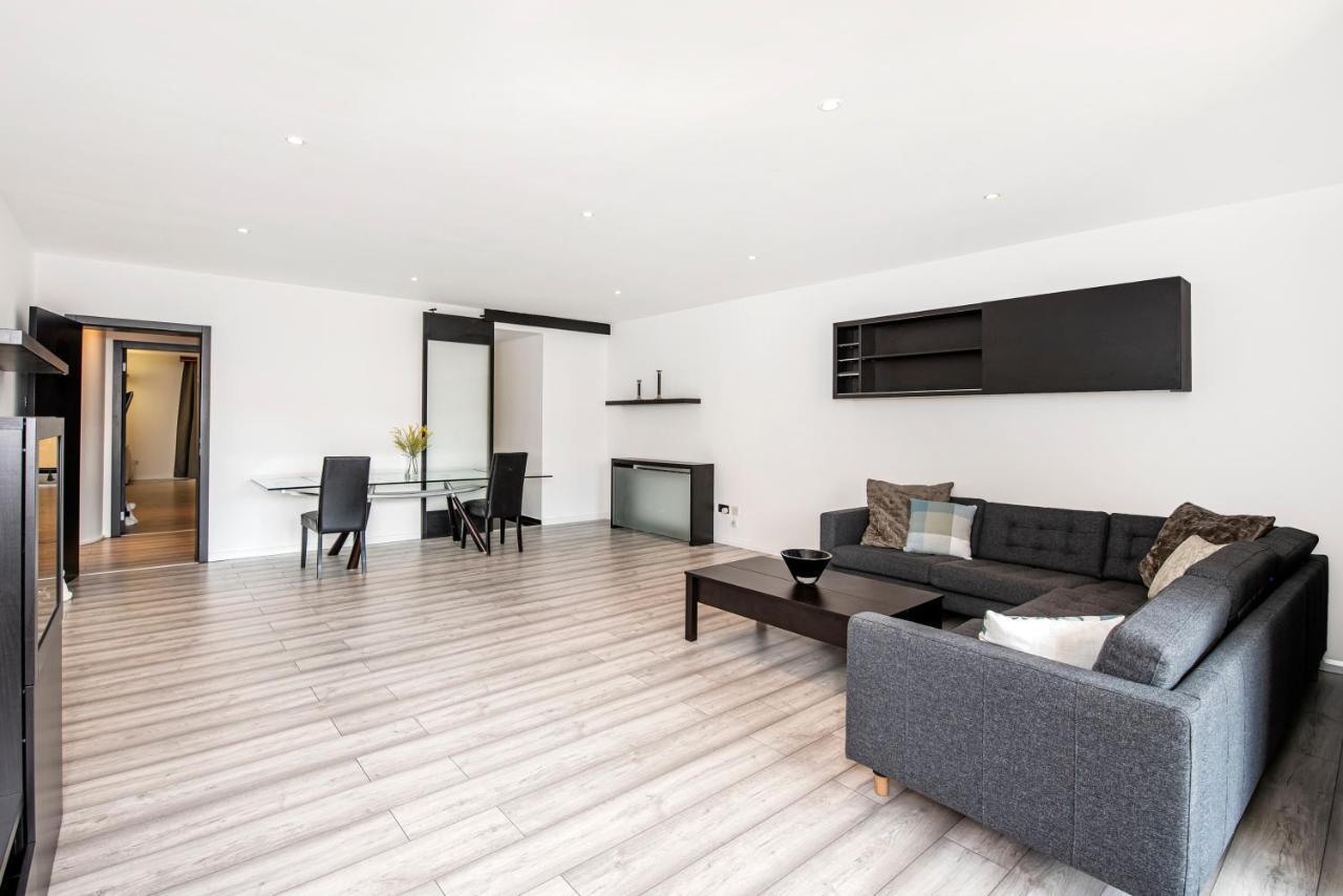 Large And Central 2 Bed Londyn Zewnętrze zdjęcie